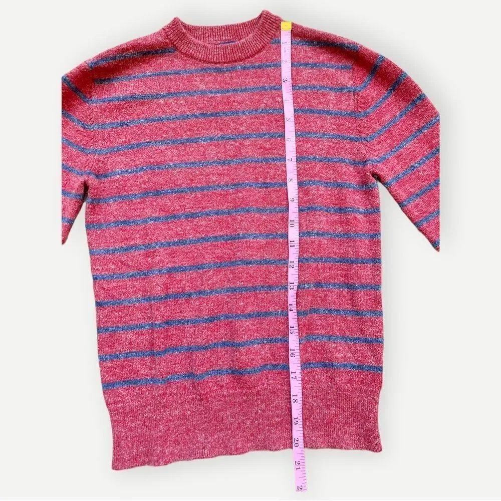 Gap Kids Boy’s Kid’s Red & Blue Striped Crewneck Pullover Sweater. Medium. 8. 9.